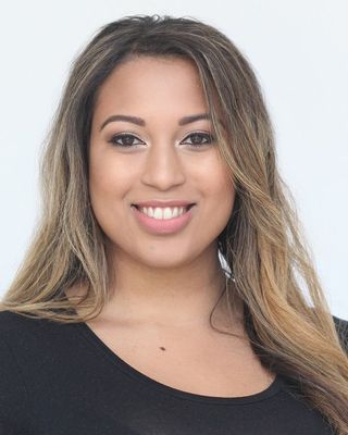 Photo of Dr Natasha Fiberesima, Psychologist, DCounsPsych, HCPC - Couns. Psych.