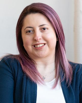 Photo of Yvette Estrada, Clinical Social Work/Therapist in River West, Chicago, IL