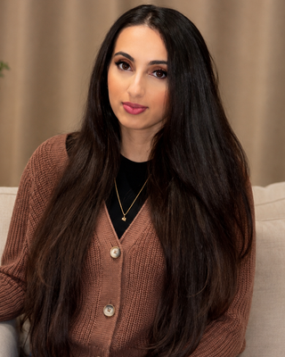 Photo of Furzana Noor Ahmed, Counsellor, MBACP
