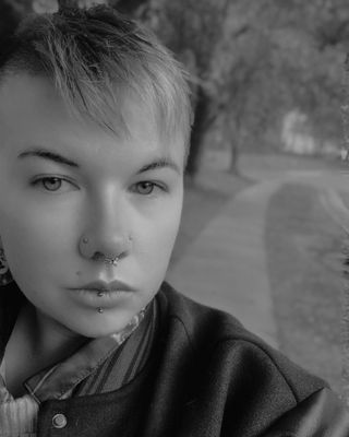 Photo of Charlie Vee Williams, Licensed Professional Counselor, LPC, NCC, CCTP-II, IFS