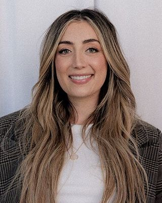 Photo of Nicolette Mendicino, Counselor, MEd, LCPC