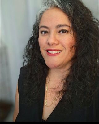 Photo of Luz Sandoval Bilingual, Clinical Social Work/Therapist, MSW, LCSW-C