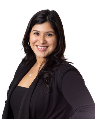 Photo of Elena Gonzalez, Clinical Social Work/Therapist, LSW