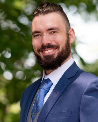 Photo of Michael Whitley, Psychiatric Nurse Practitioner, MSN, APRN, PMHNPBC