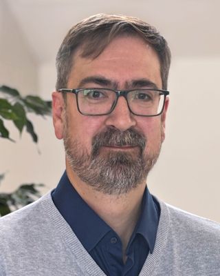 Photo of Paul Henderson, Counsellor, MNCPS Acc.