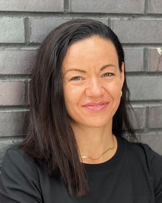 Photo of Liz Dubovsky, Clinical Social Work/Therapist, LCSW, LISW, MSW