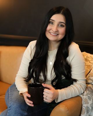 Photo of Sydnie Burt, Independent Mental Health Practitioner, LICSW, LIMHP, MSW