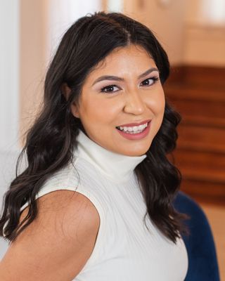 Photo of Amanda Garza, Licensed Professional Counselor Associate in Houston, TX