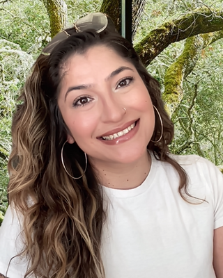 Photo of Melissa Hernández, Marriage & Family Therapist Associate, AMFT, APCC