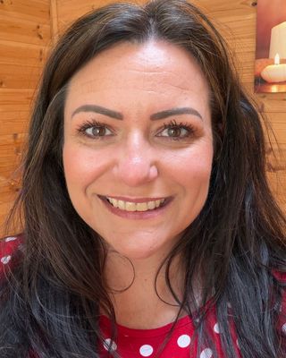 Photo of Hayley Matthews, Counsellor, MBACP