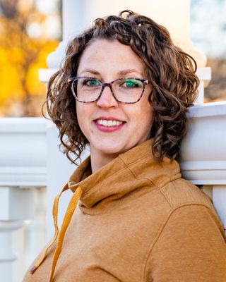 Photo of Kelly DeSalvo, Registered Psychotherapist, RP