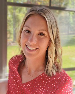 Photo of Alisha Bisbee, Licensed Professional Counselor, MS, LCMHC