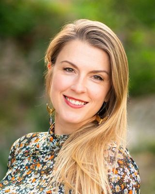Photo of Kristi Vaamonde, Licensed Clinical Mental Health Counselor, LCMHC, SEP, ATR-BC