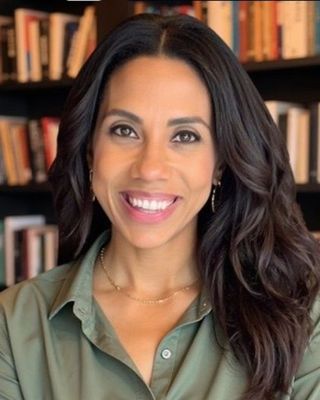 Photo of Chante DeFrancesco-Pathak, Registered Psychotherapist (Qualifying), BA, MACP