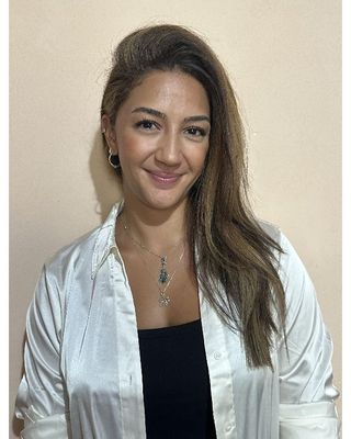 Photo of Charlotte Mougenot, Psychologist, MPsych, PsyBA General