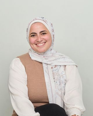 Photo of Sarah Fahmi, Registered Psychotherapist (Qualifying), MEd