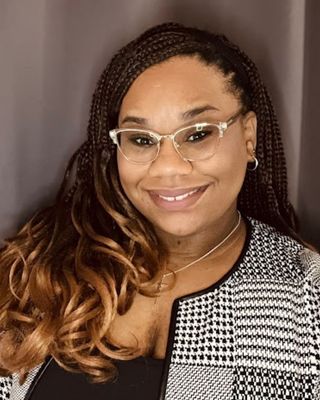 Photo of Dominique Correa, Pre-Licensed Professional