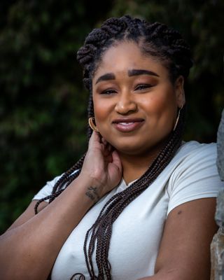 Photo of Amber Moy, Clinical Social Work/Therapist, MSW, LICSW
