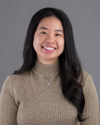 Photo of Lyn Le, Counsellor, MC, ACA-L2