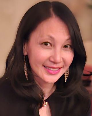 Photo of Cathy Hum, Registered Social Worker in K2H, ON