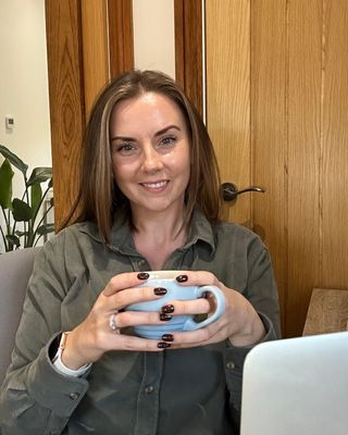 Photo of Gemma Schwier, Psychotherapist, MBABCP