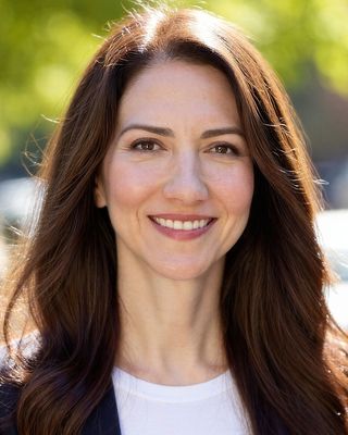 Photo of Dr. Christine Fernandez - Christine Fernandez - Peaceful Way Psychology, Psychologist, PhD