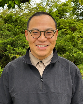 Photo of Dan Song, Marriage & Family Therapist Associate, AMFT, APCC