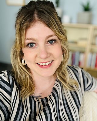 Photo of Jess Vail, Marriage & Family Therapist, MA, LMFT