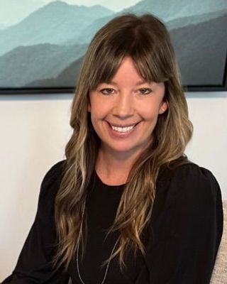 Photo of Claire Dowdle, Psychologist in Denver, CO