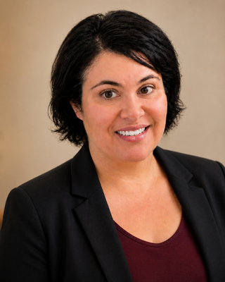 Photo of Angela Rollisson, Psychiatric Nurse Practitioner, PMHNP