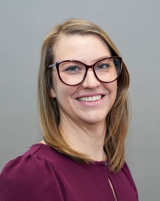 Photo of Lindsay Claire Weber - Upstream Counselling - Waterloo, Registered Psychotherapist, MACP