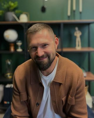 Photo of Caleb Joel Dueck, Pre-Licensed Professional