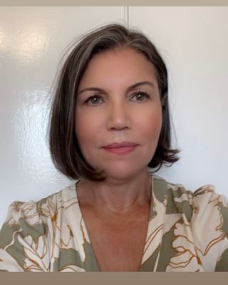 Photo of Dilnia Horton, Counsellor, MBACP