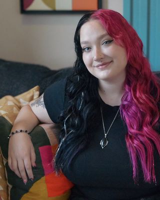 Photo of Emily Stevens - Lucidity Healing LLC, Pre-Licensed Professional, MSW, RCSWI