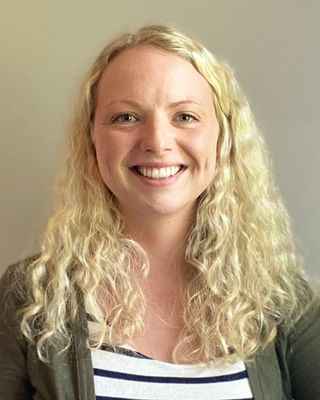Photo of Alexis Ahlbaum, Clinical Social Work/Therapist