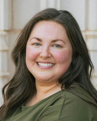 Photo of Erin Becker, Licensed Professional Counselor, LPC