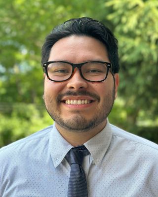 Photo of Jonathan Rosas, Pre-Licensed Professional, LMSW, LSW