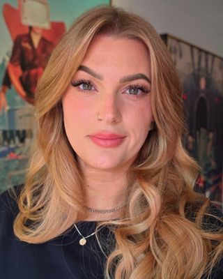 Photo of Anna Gwozdz - Bespoke Clinical Counselling - Anna Gwozdz, Counsellor, CCC, HonMACP, BAPsych