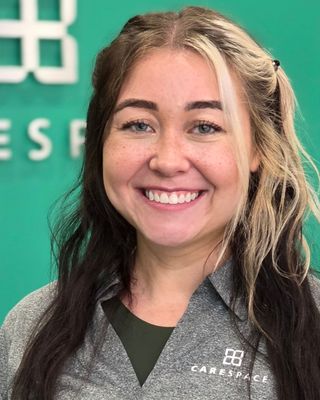 Photo of Melanie Bretecher, Registered Psychotherapist (Qualifying), MA, BA