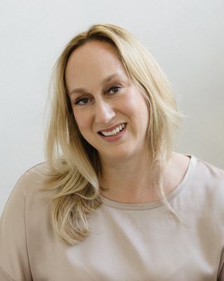 Photo of Dr Naomi Coleman, Psychologist, PsychD, HCPC - Clin. Psych.