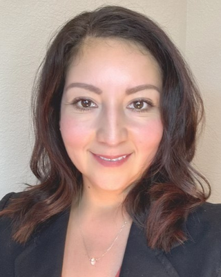 Photo of Dr. Nallely Galván, Psychologist, PhD