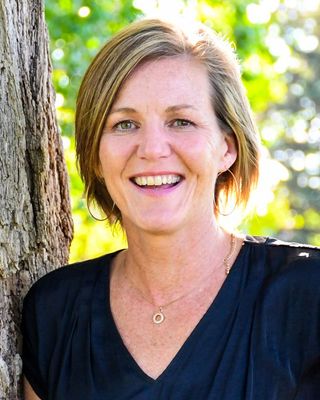 Photo of Gwen Simbeck, Licensed Professional Counselor, LPC
