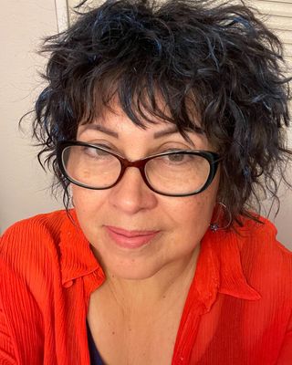 Photo of Anna Lively, Counselor, MS, LMHC, NCC, CCMHC