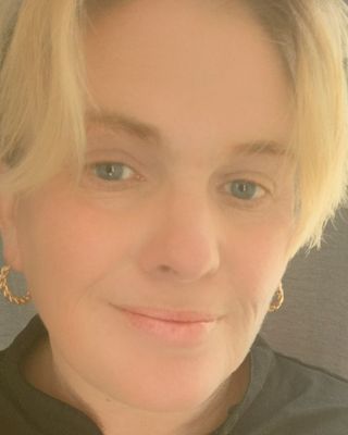 Photo of Sarah Louise McDonald
