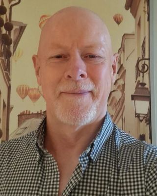 Photo of Patrick Plant, Psychotherapist, MIACP