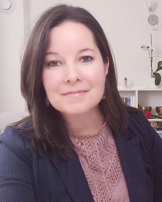 Photo of Isabelle Godin, Registered Social Worker, MA, Trav, Soc, Tsi