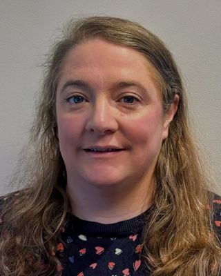 Photo of Leeanne Kingston, Counsellor, MNCPS Acc.