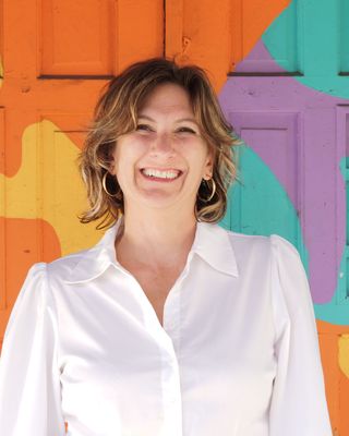 Photo of Kari Heus, Marriage & Family Therapist Associate, MA, MFT