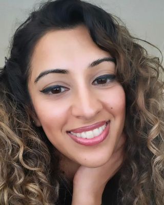 Photo of Samaira iqbal, Psychotherapist, MBABCP