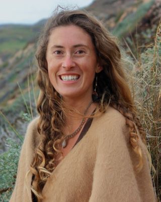 Photo of Jess Manley, Marriage & Family Therapist Associate, AMFT